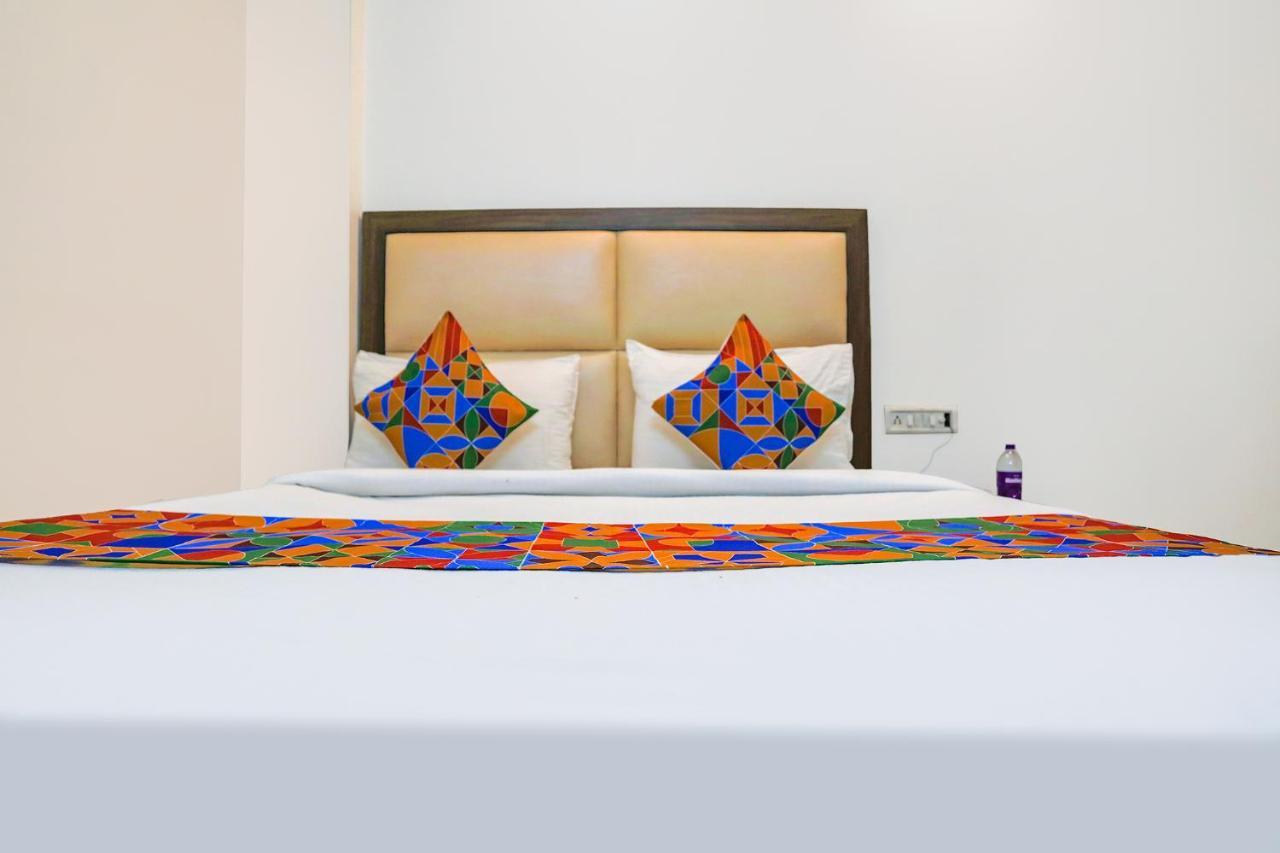 Fabhotel Jpm The Grand Bella - Nr Nehru Place Market ニューデリー エクステリア 写真