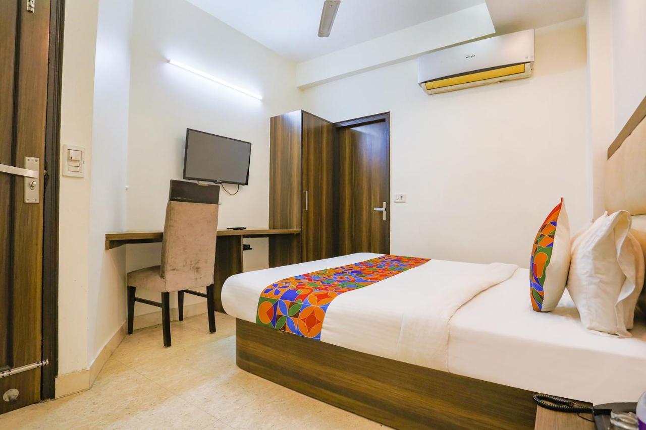 Fabhotel Jpm The Grand Bella - Nr Nehru Place Market ニューデリー エクステリア 写真