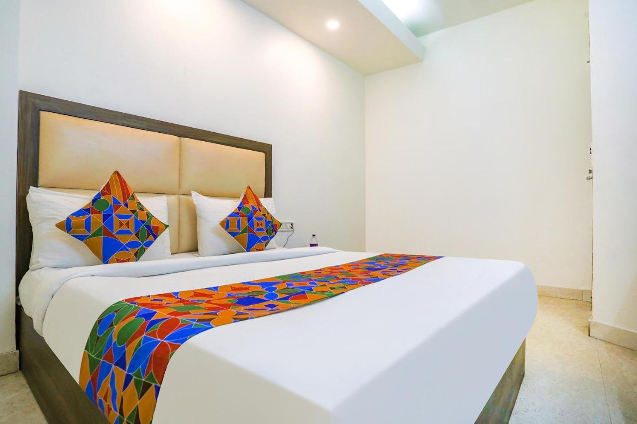 Fabhotel Jpm The Grand Bella - Nr Nehru Place Market ニューデリー エクステリア 写真
