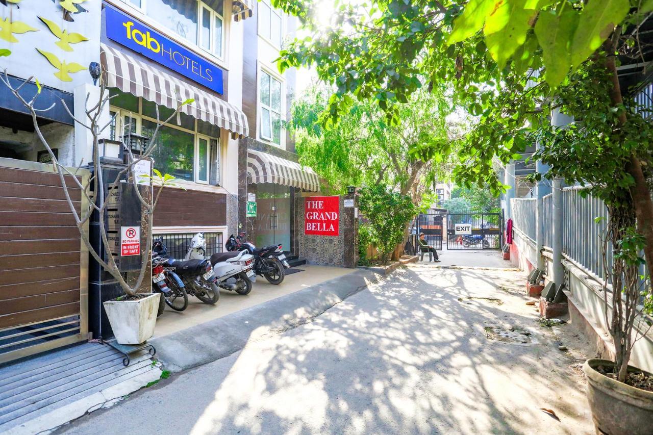 Fabhotel Jpm The Grand Bella - Nr Nehru Place Market ニューデリー エクステリア 写真