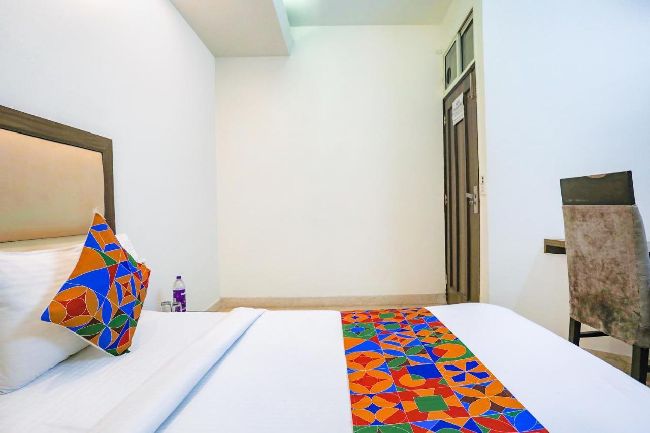 Fabhotel Jpm The Grand Bella - Nr Nehru Place Market ニューデリー エクステリア 写真